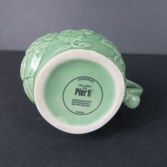 Pier 1 Imports 3D Green Floral Owl Hand Painted Glaze  Coffee Mug Cup 4.5” Tall - Picture 6 of 7